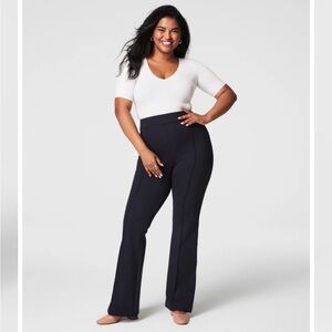 SPANX NWT Ponte Flair Pant